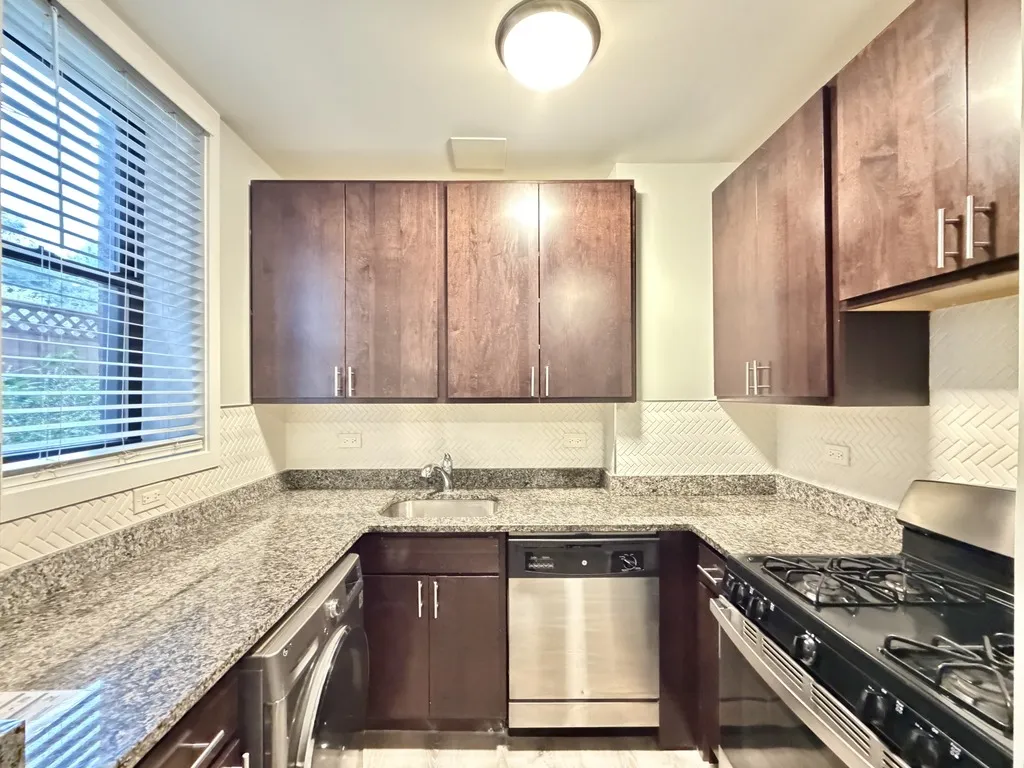 1128 Maple Ave, , 60202, USA 60202-unit#GRF-Evanston-IL