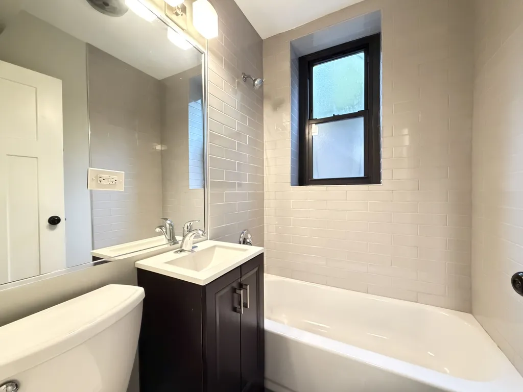 1128 Maple Ave, , 60202, USA 60202-unit#GRF-Evanston-IL