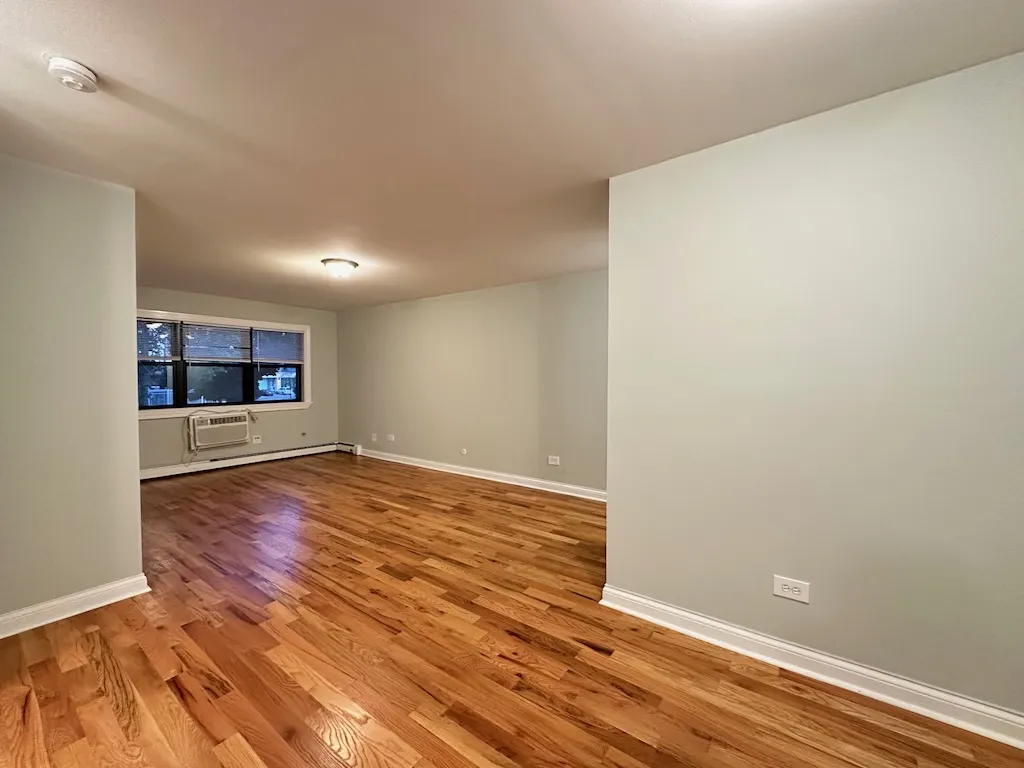 696 Elm Pl, ,  60035, USA 60035-unit#210-Highland Park-IL