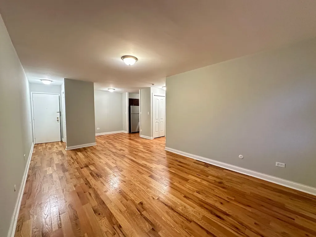 696 Elm Pl, , 60035, USA 60035-unit#210-Highland Park-IL