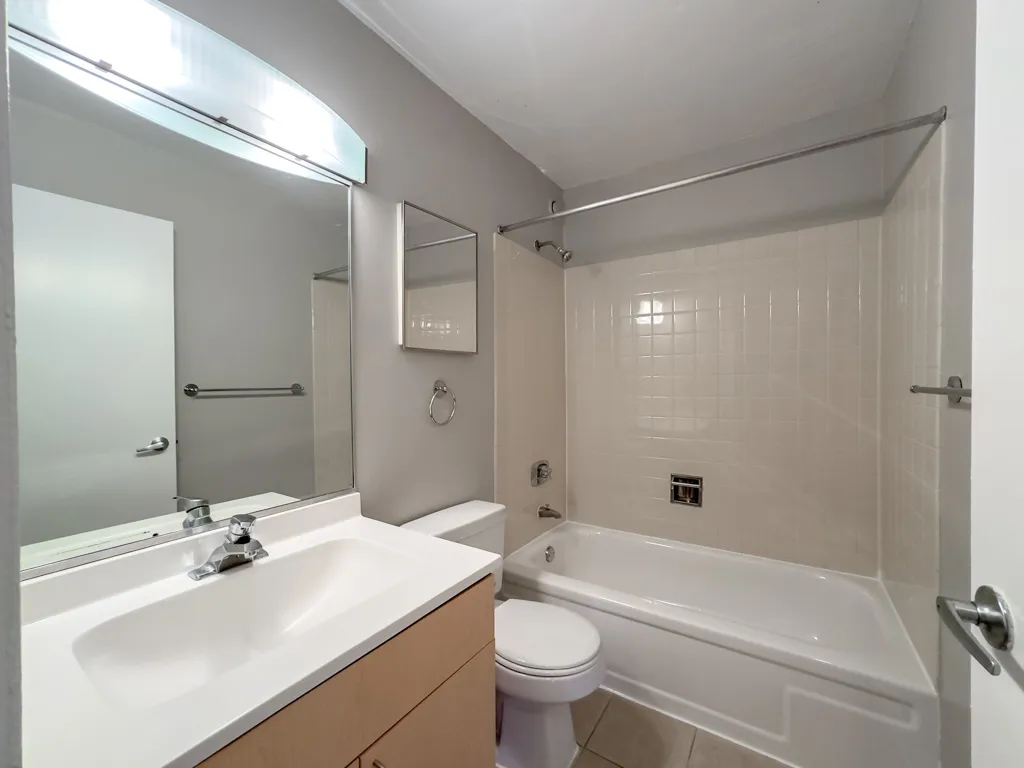 1212 S Michigan Ave, ,  60605, USA 60605-unit#2401-Chicago-IL