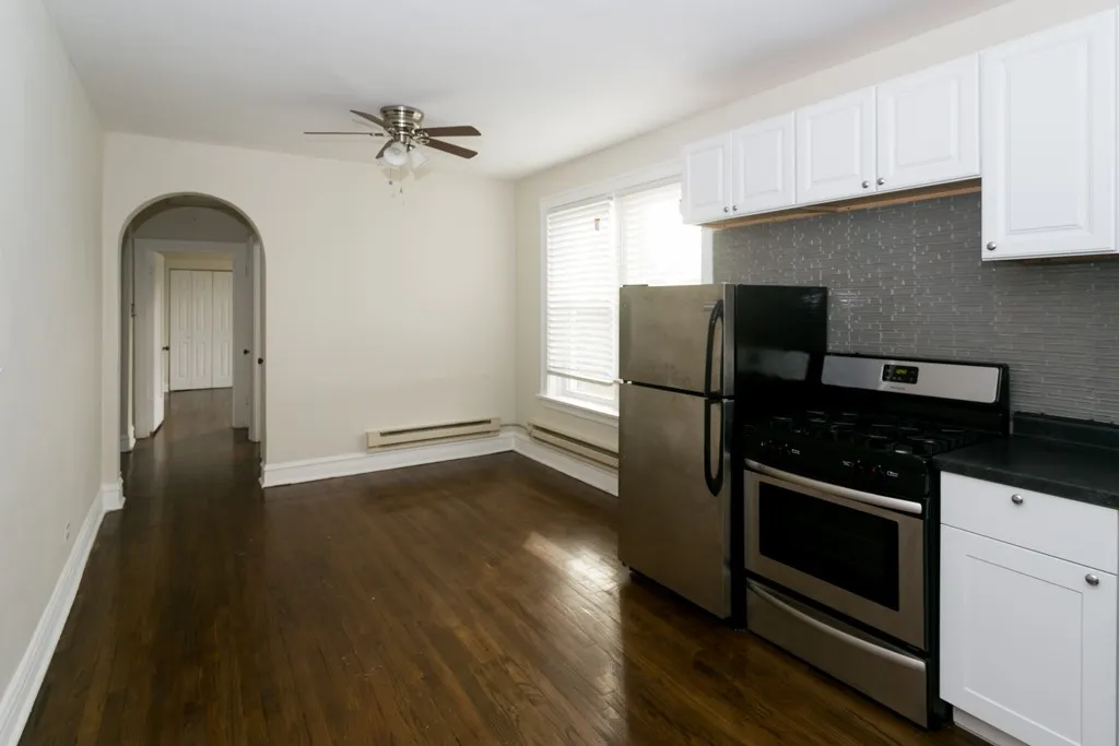 918 Green Bay Rd, ,  60093, USA 60093-unit#3G-Winnetka-IL