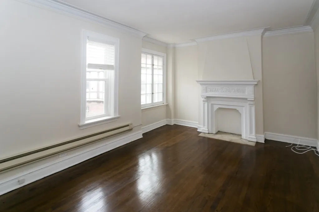 918 Green Bay Rd, ,  60093, USA 60093-unit#3G-Winnetka-IL