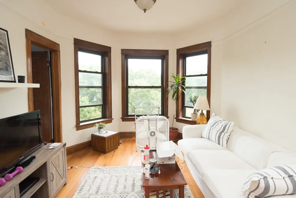 1927 W Schiller St, ,  60622, USA 60622-unit#3F-Chicago-IL