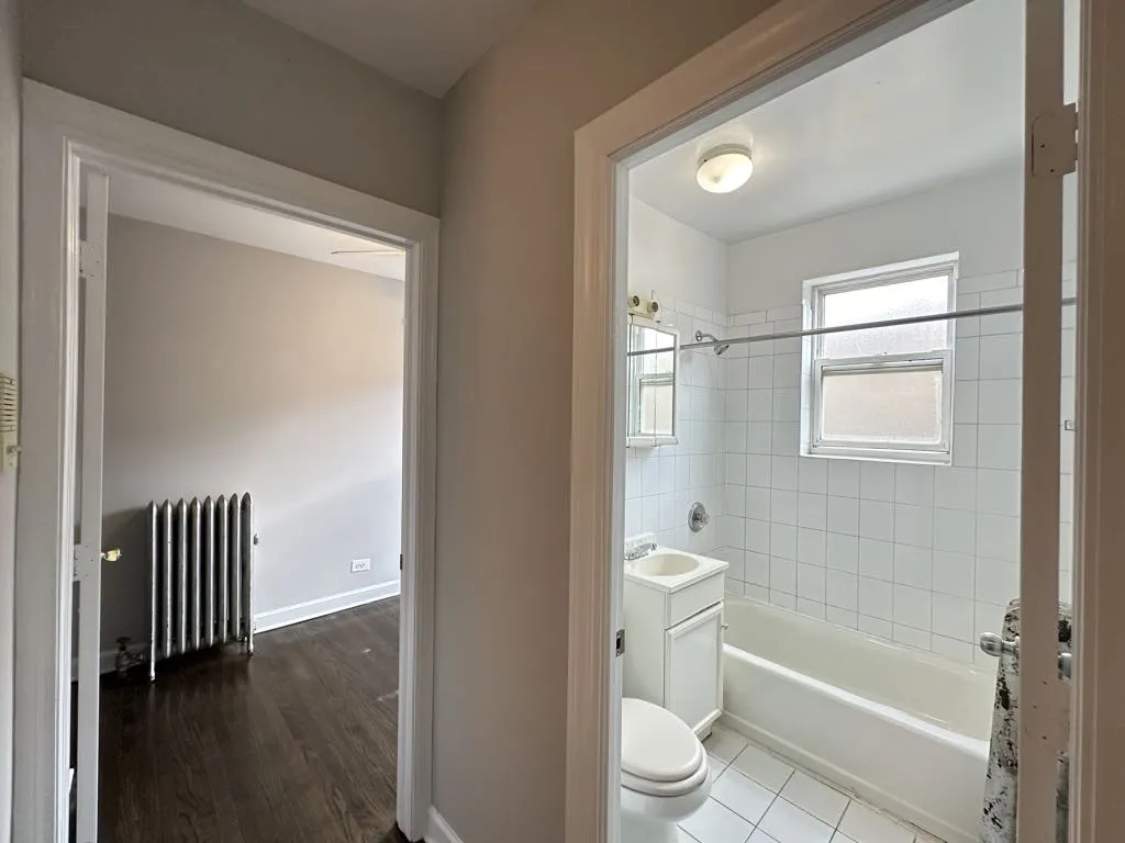 912 W Dakin St, ,  60613, USA 60613-unit#205-Chicago-IL