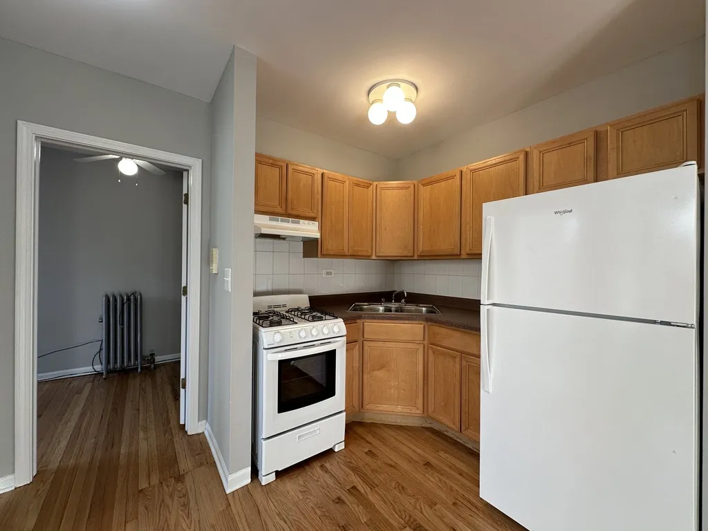 914 W Dakin St, ,  60613, USA 60613-unit#207-Chicago-IL