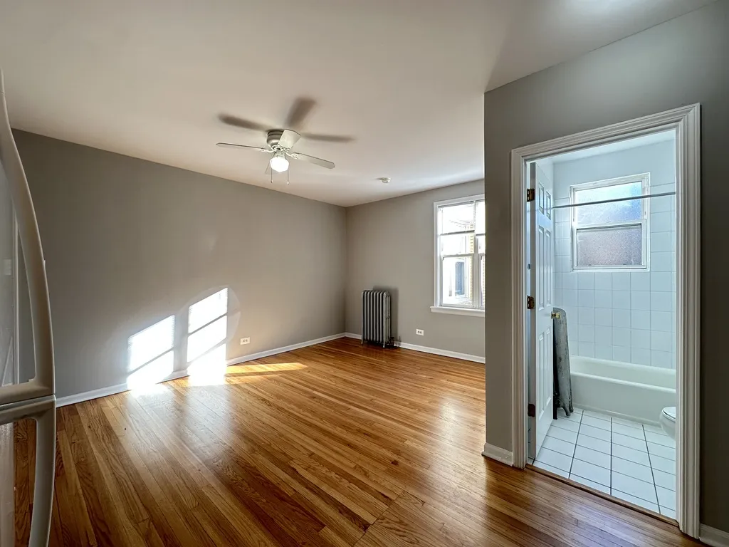 914 W Dakin St, ,  60613, USA 60613-unit#207-Chicago-IL