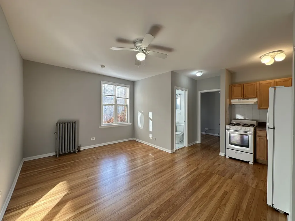914 W Dakin St, ,  60613, USA 60613-unit#207-Chicago-IL