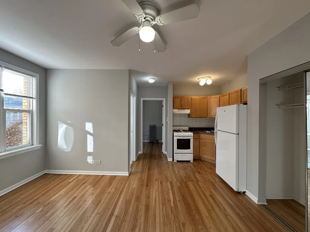 914 W Dakin St, ,  60613, USA 60613-unit#207-Chicago-IL