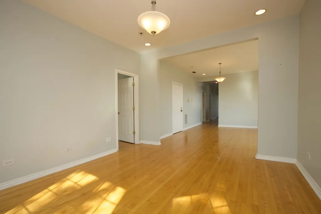 2537 N Kildare Ave, ,  60639, USA 60639-unit#3-Chicago-IL