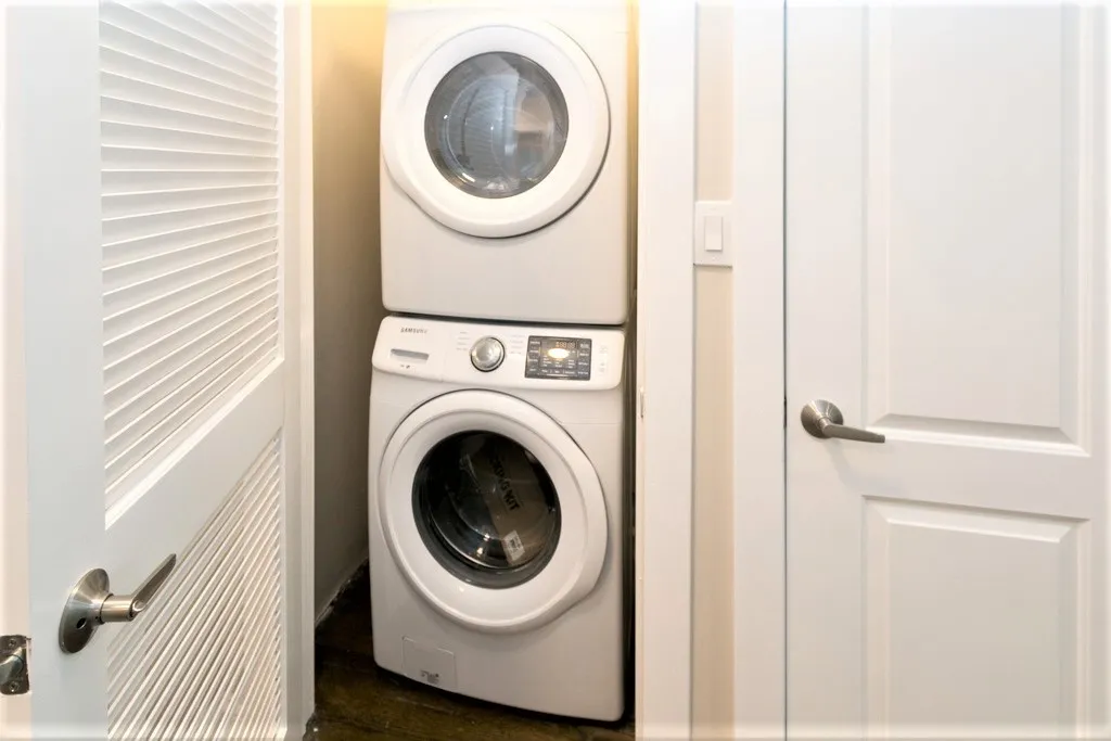 1432 W Farragut Ave, ,  60640, USA 60640-unit#2A-Chicago-IL