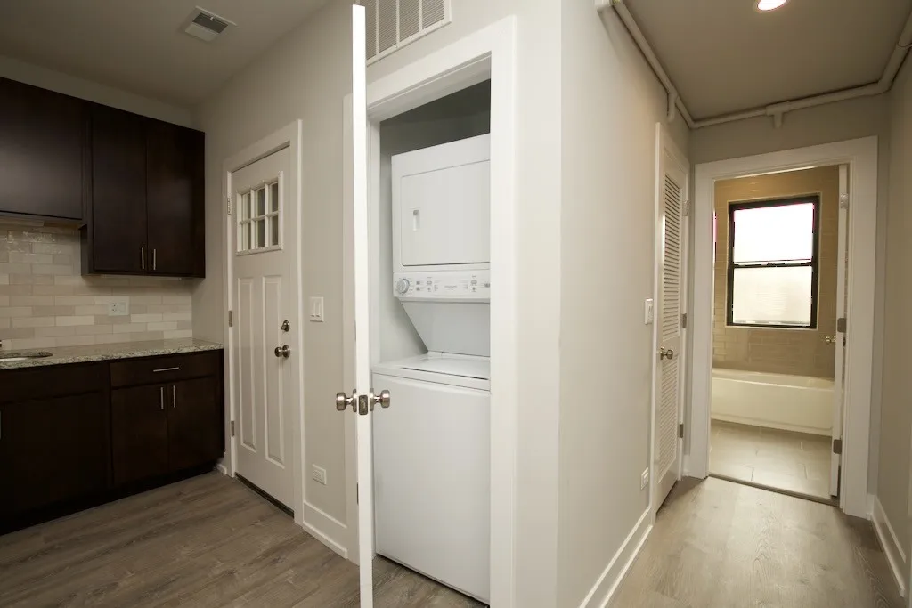 1000 Crain St, ,  60202, USA 60202-unit#2-Evanston-IL