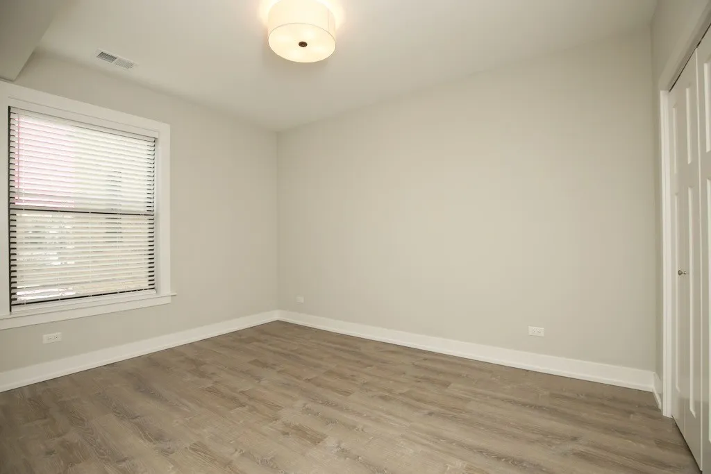 1000 Crain St, ,  60202, USA 60202-unit#2-Evanston-IL