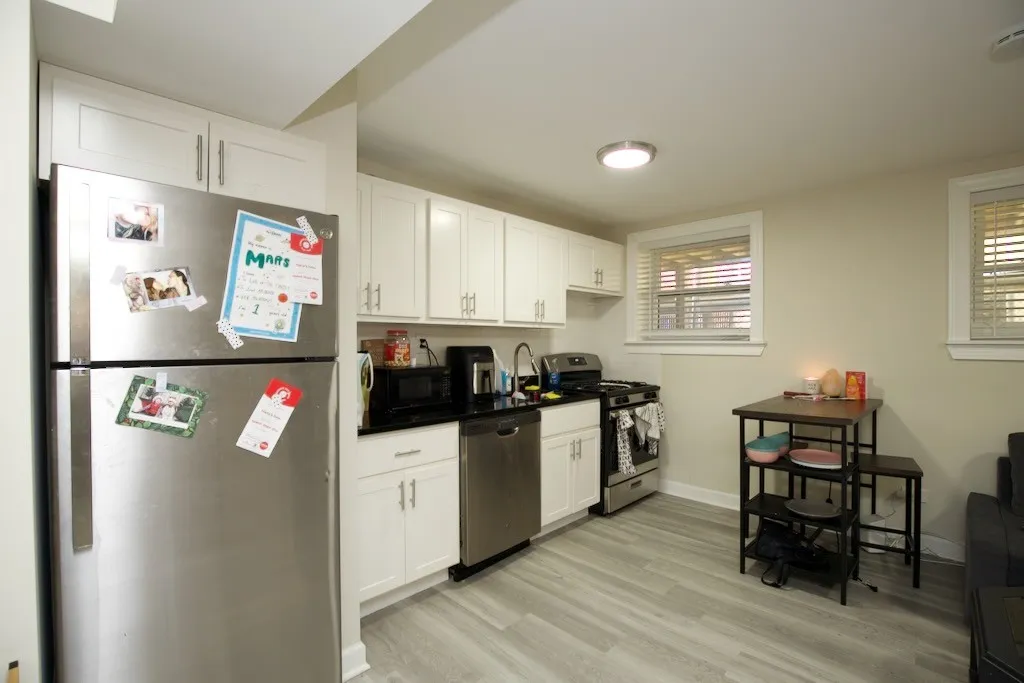 732 W Roscoe St, ,  60657, USA 60657-unit#NGA-Chicago-IL