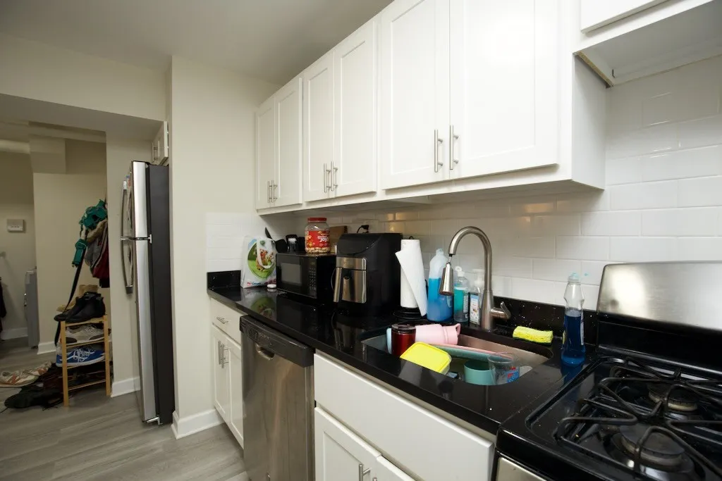 732 W Roscoe St, ,  60657, USA 60657-unit#NGA-Chicago-IL