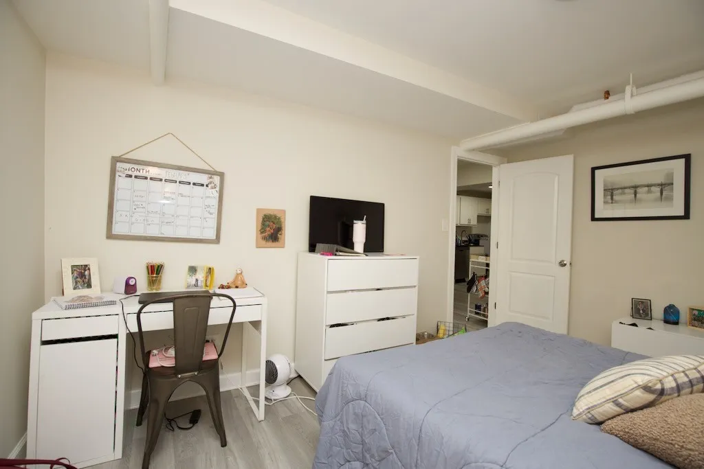 732 W Roscoe St, ,  60657, USA 60657-unit#NGA-Chicago-IL