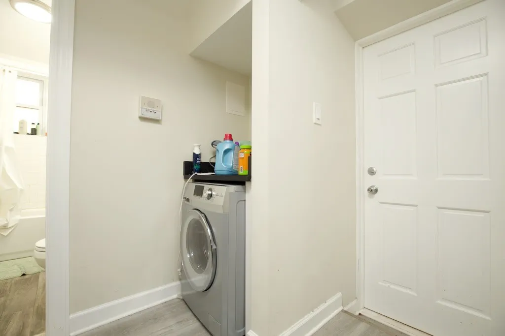 732 W Roscoe St, ,  60657, USA 60657-unit#NGA-Chicago-IL