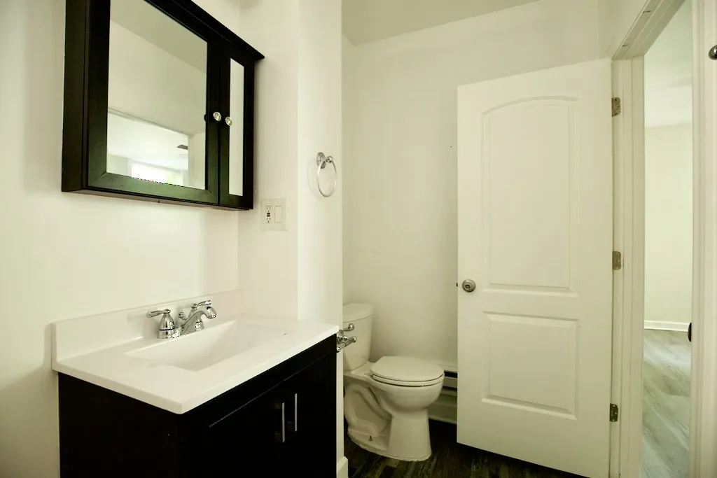646 W Roscoe St, ,  60657, USA 60657-unit#G-Chicago-IL