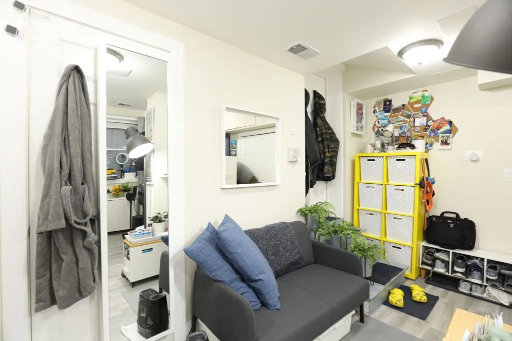 648 W Roscoe St, , 60657, USA 60657-unit#NG-Chicago-IL