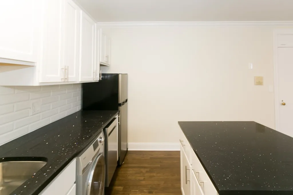 918 Green Bay Rd, ,  60093, USA 60093-unit#3C-Winnetka-IL