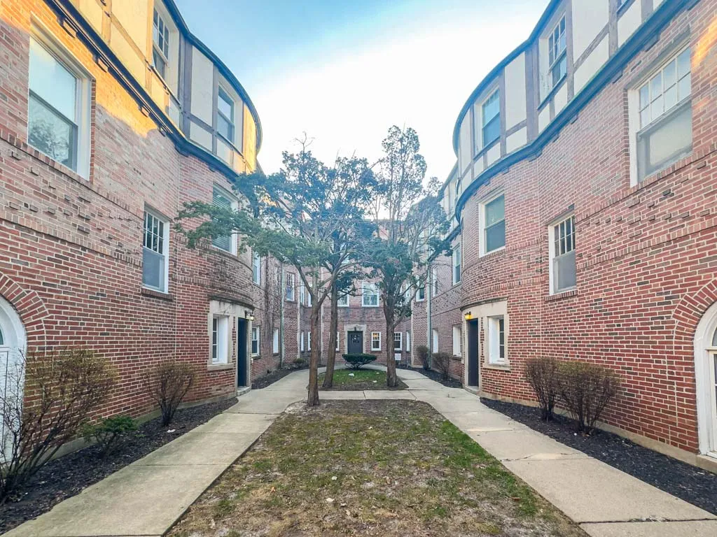 918 Green Bay Rd, , 60093, USA 60093-unit#2D-Winnetka-IL