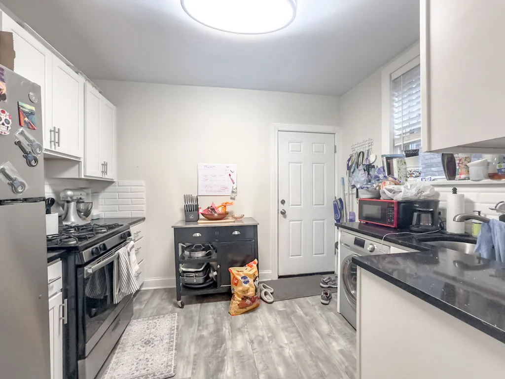 918 Green Bay Rd, ,  60093, USA 60093-unit#2D-Winnetka-IL