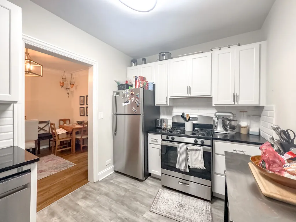 918 Green Bay Rd, ,  60093, USA 60093-unit#2D-Winnetka-IL