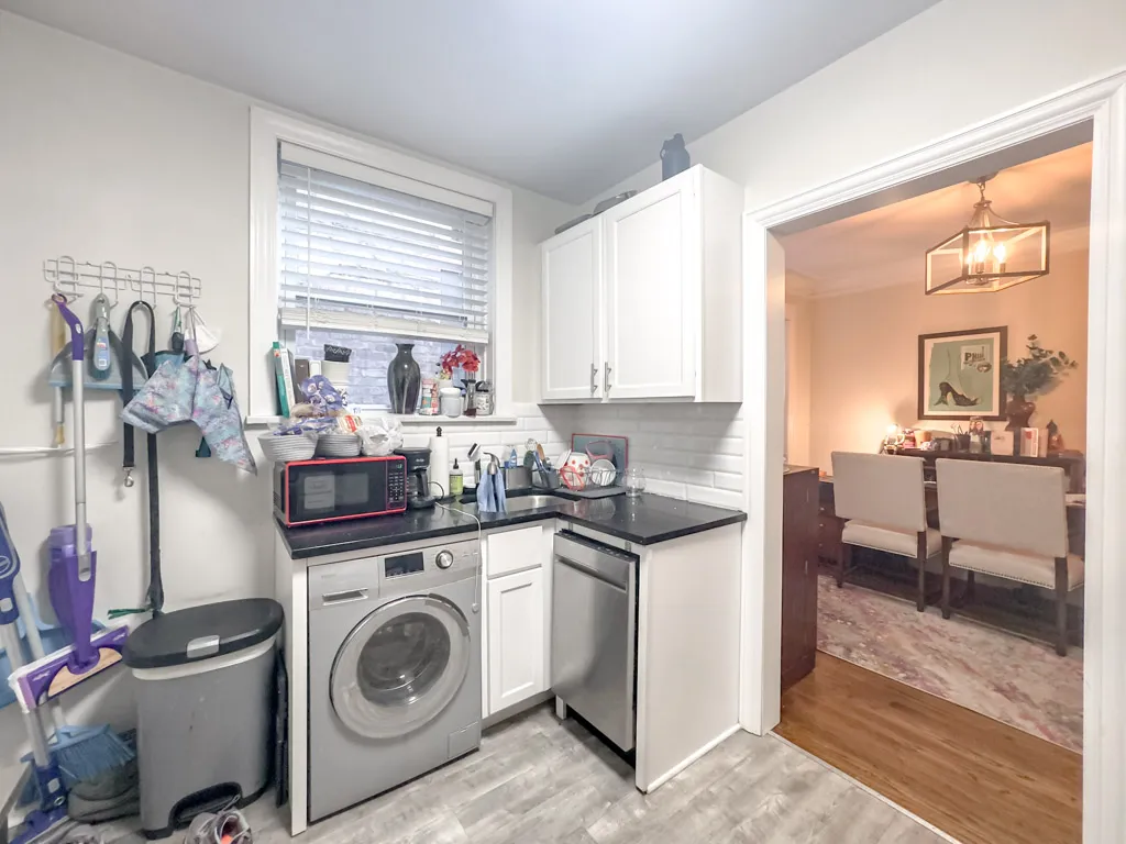 918 Green Bay Rd, ,  60093, USA 60093-unit#2D-Winnetka-IL