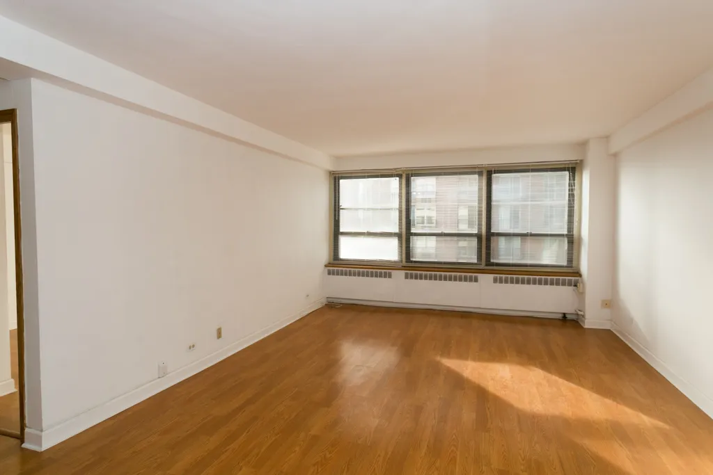 4180 N Marine Dr, ,  60613, USA 60613-unit#604-Chicago-IL