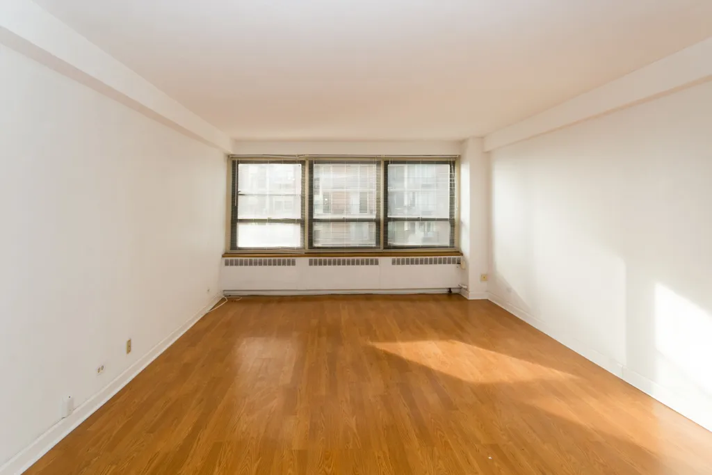 4180 N Marine Dr, ,  60613, USA 60613-unit#604-Chicago-IL