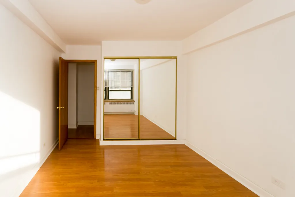 4180 N Marine Dr, ,  60613, USA 60613-unit#604-Chicago-IL