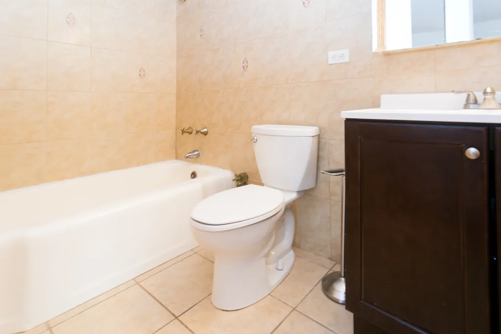 4180 N Marine Dr, ,  60613, USA 60613-unit#604-Chicago-IL