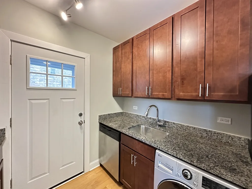 545 Chestnut St, ,  60093, USA 60093-unit#303-Winnetka-IL