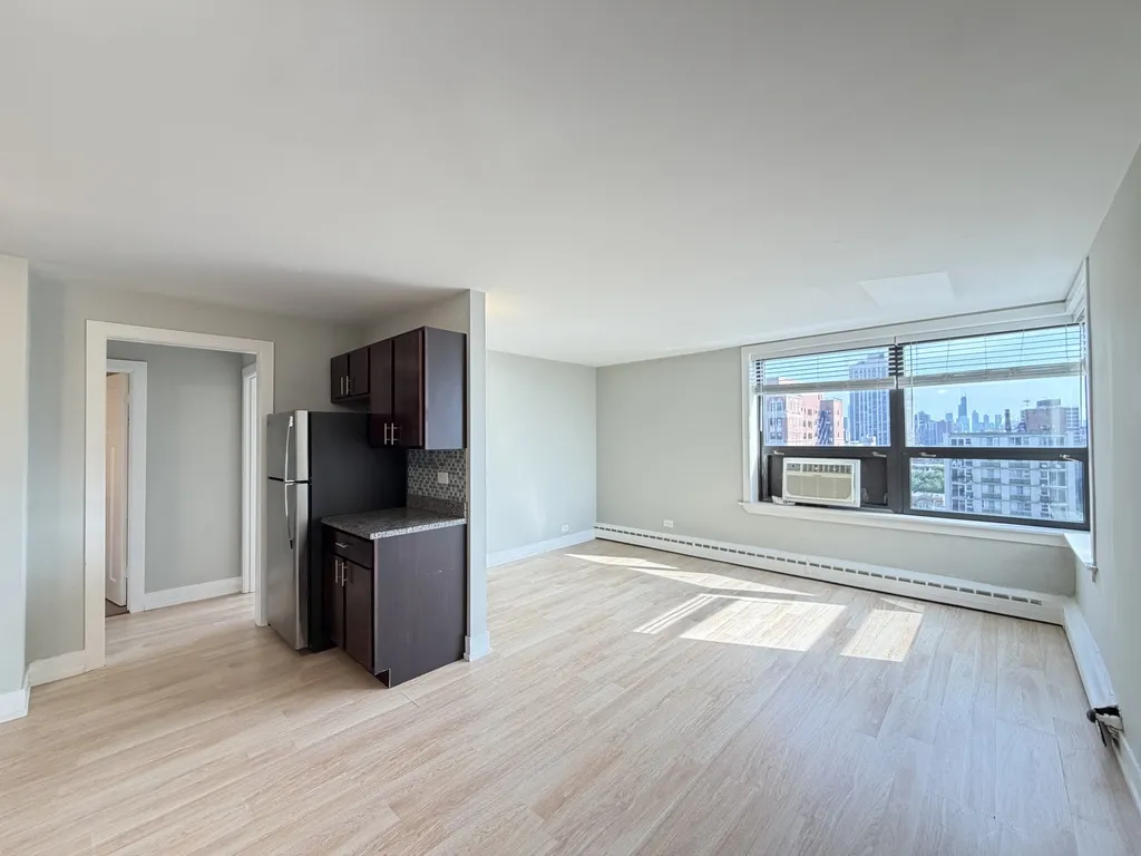 445 W Wellington Ave, , 60657, USA 60657-unit#15D-Chicago-IL