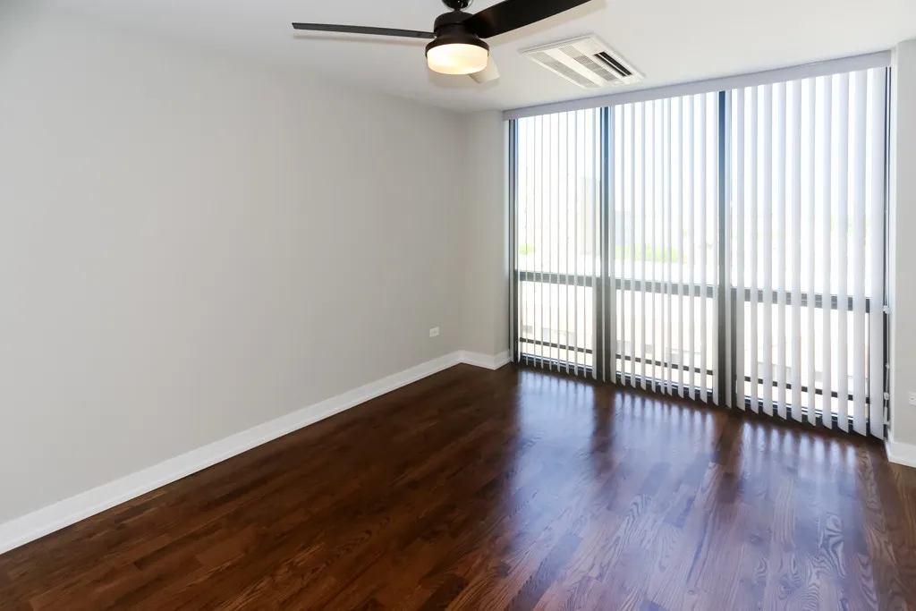 5910 N Sheridan Rd, ,  60660, USA 60660-unit#404-Chicago-IL