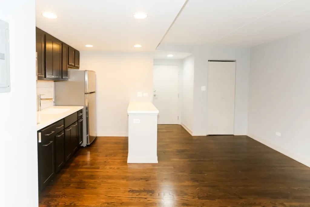 6119 N Kenmore Ave, , 60660, USA 60660-unit#505-Chicago-IL