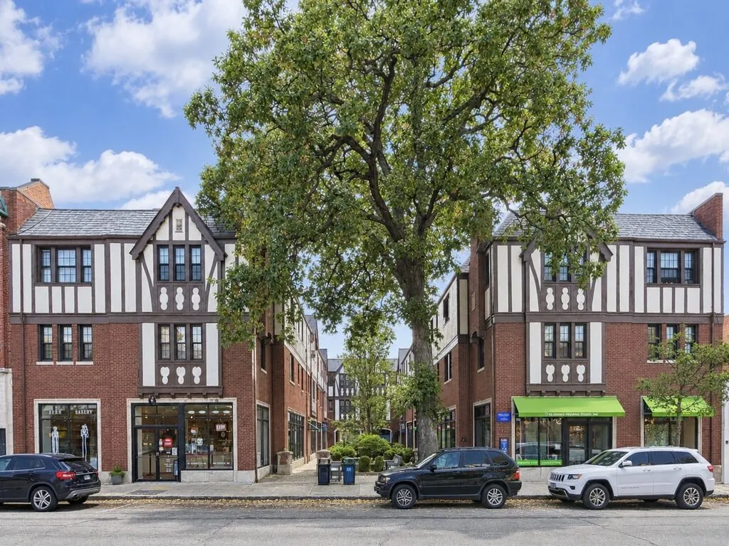 896 Green Bay Rd, , 60093, USA 60093-unit#B06-Winnetka-IL