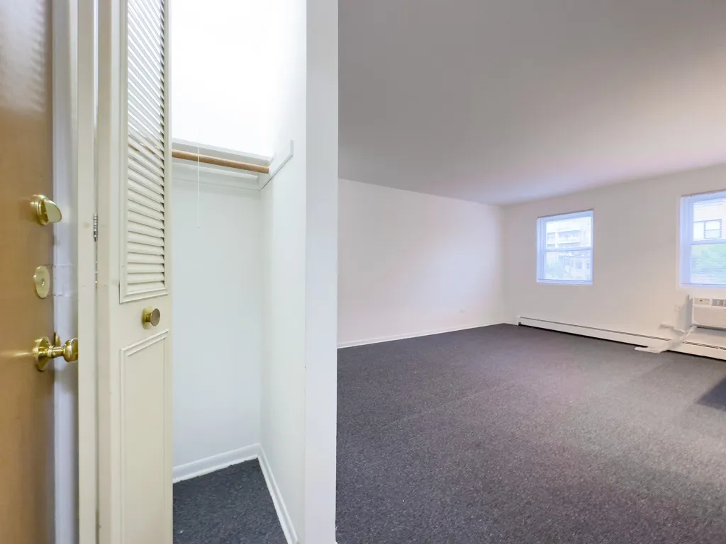 520 W Aldine Ave, , 60657, USA 60657-unit#403-Chicago-IL