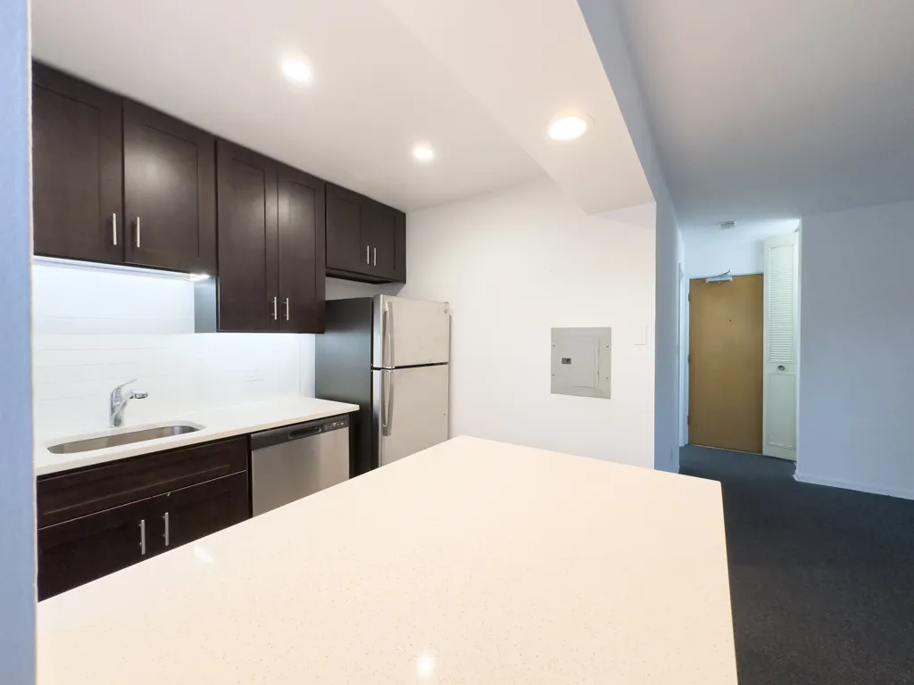 520 W Aldine Ave, , 60657, USA 60657-unit#403-Chicago-IL