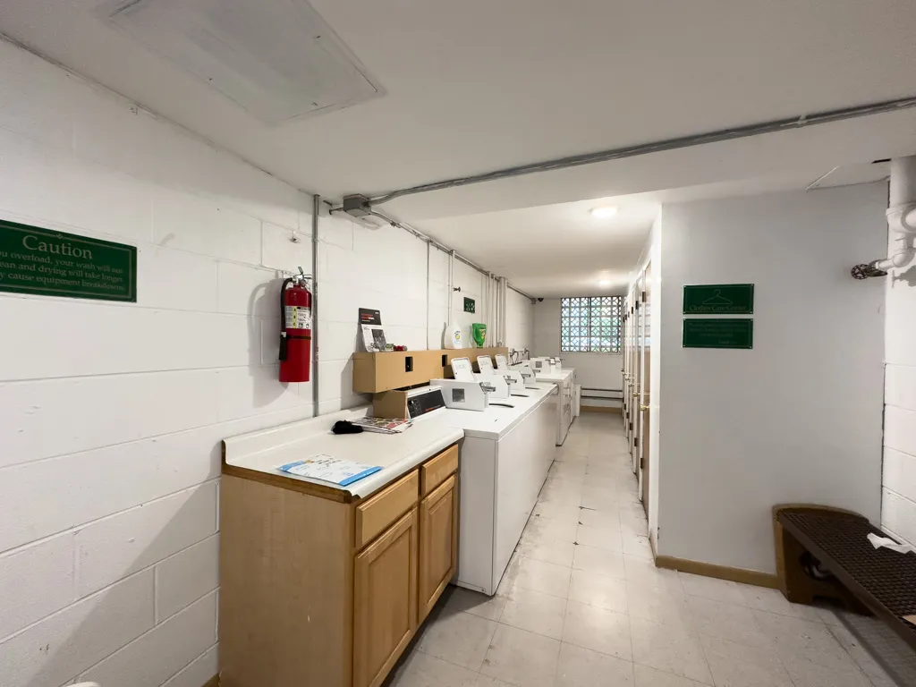 520 W Aldine Ave, , 60657, USA 60657-unit#403-Chicago-IL
