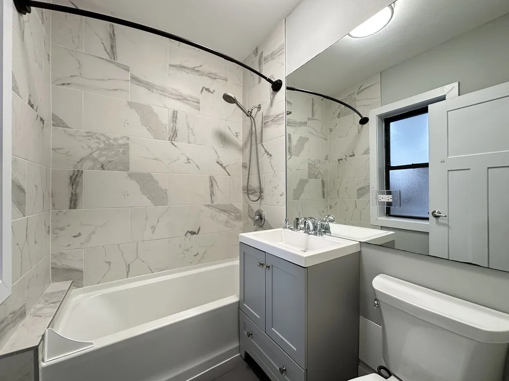 725 St Johns Ave, , 60035, USA 60035-unit#01-Highland Park-IL