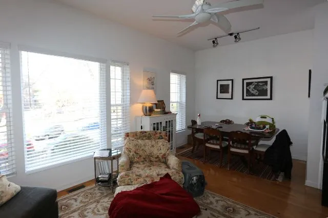 1407 N Wicker Park Ave, ,  60622, USA 60622-unit#2-Chicago-IL