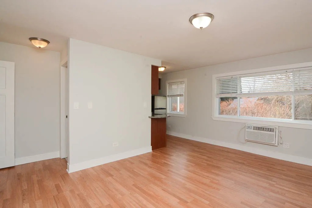 696 Elm Pl, ,  60035, USA 60035-unit#107-Highland Park-IL