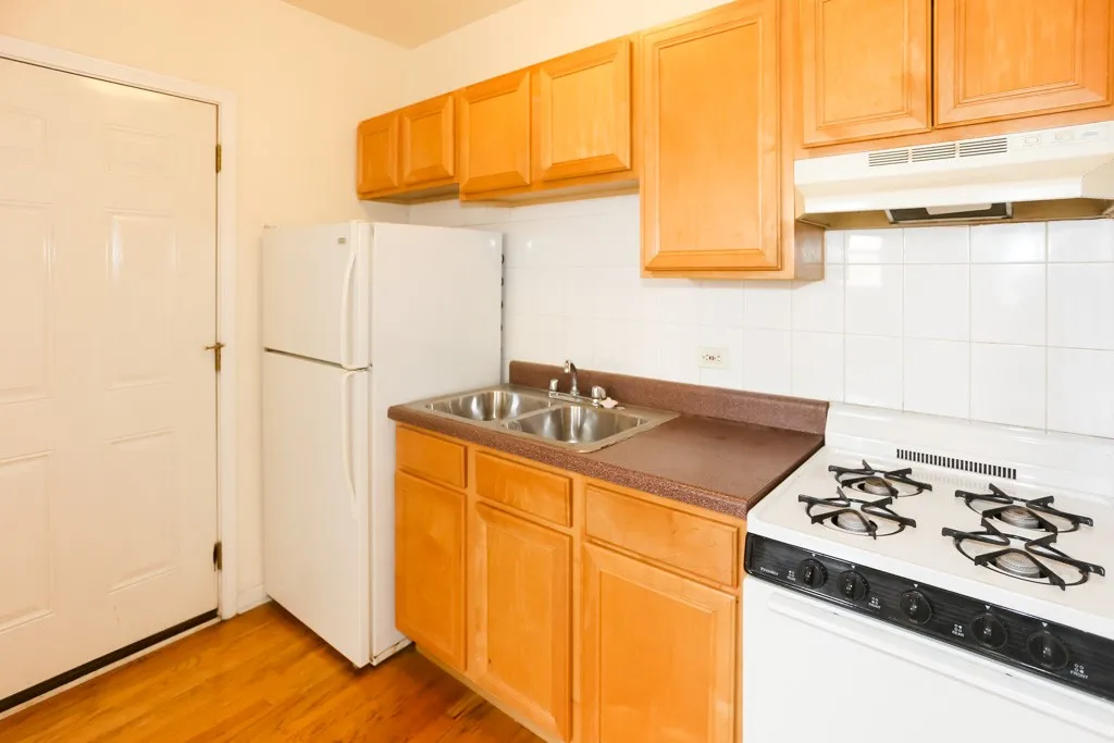 914 W Dakin St, ,  60613, USA 60613-unit#310-Chicago-IL