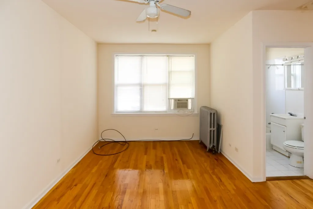 914 W Dakin St, ,  60613, USA 60613-unit#310-Chicago-IL