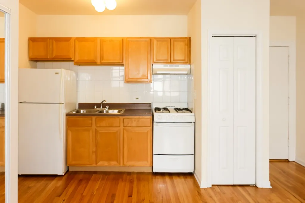 914 W Dakin St, , 60613, USA 60613-unit#210-Chicago-IL