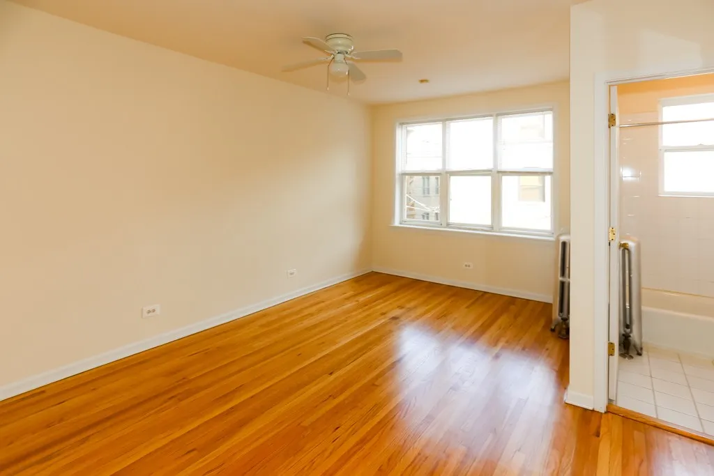 914 W Dakin St, , 60613, USA 60613-unit#210-Chicago-IL