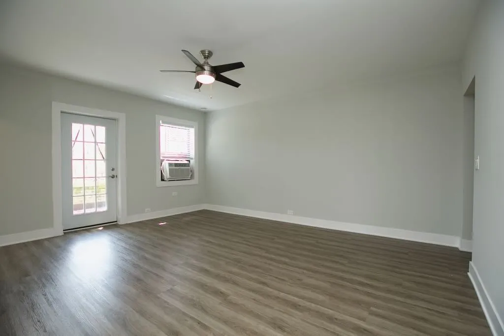 730 Judson Ave, Highland Park, 60035, USA 60035-unit#05-Chicago-IL