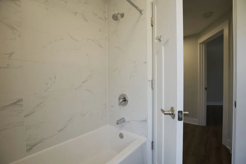 730 Judson Ave, Highland Park, 60035, USA 60035-unit#05-Chicago-IL