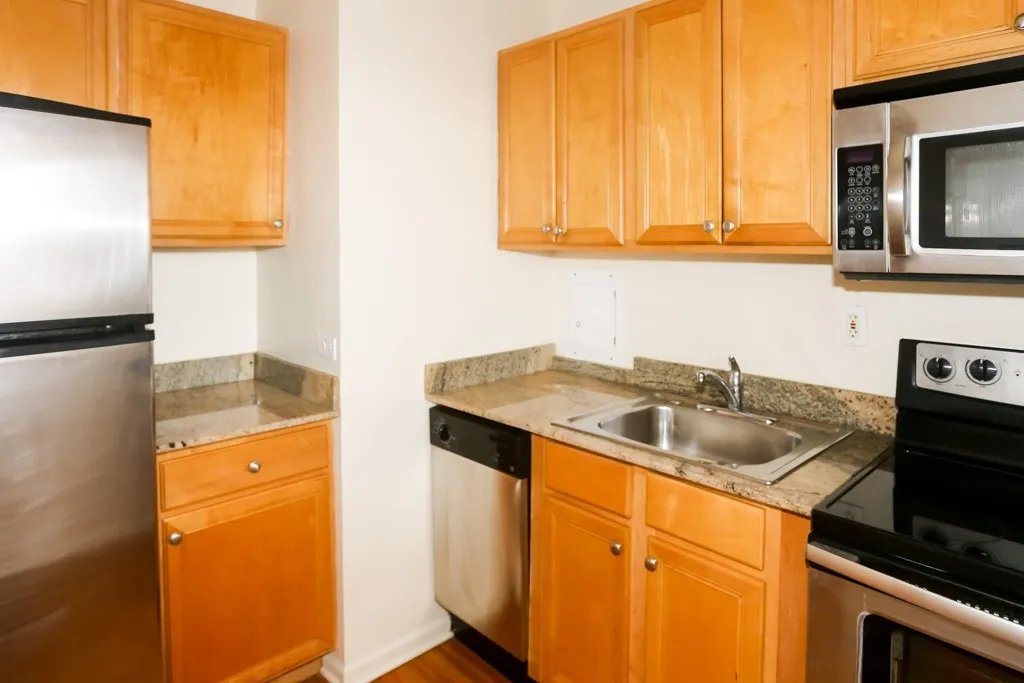 5650 N Sheridan Rd, ,  60660, USA 60660-unit#22F-Chicago-IL